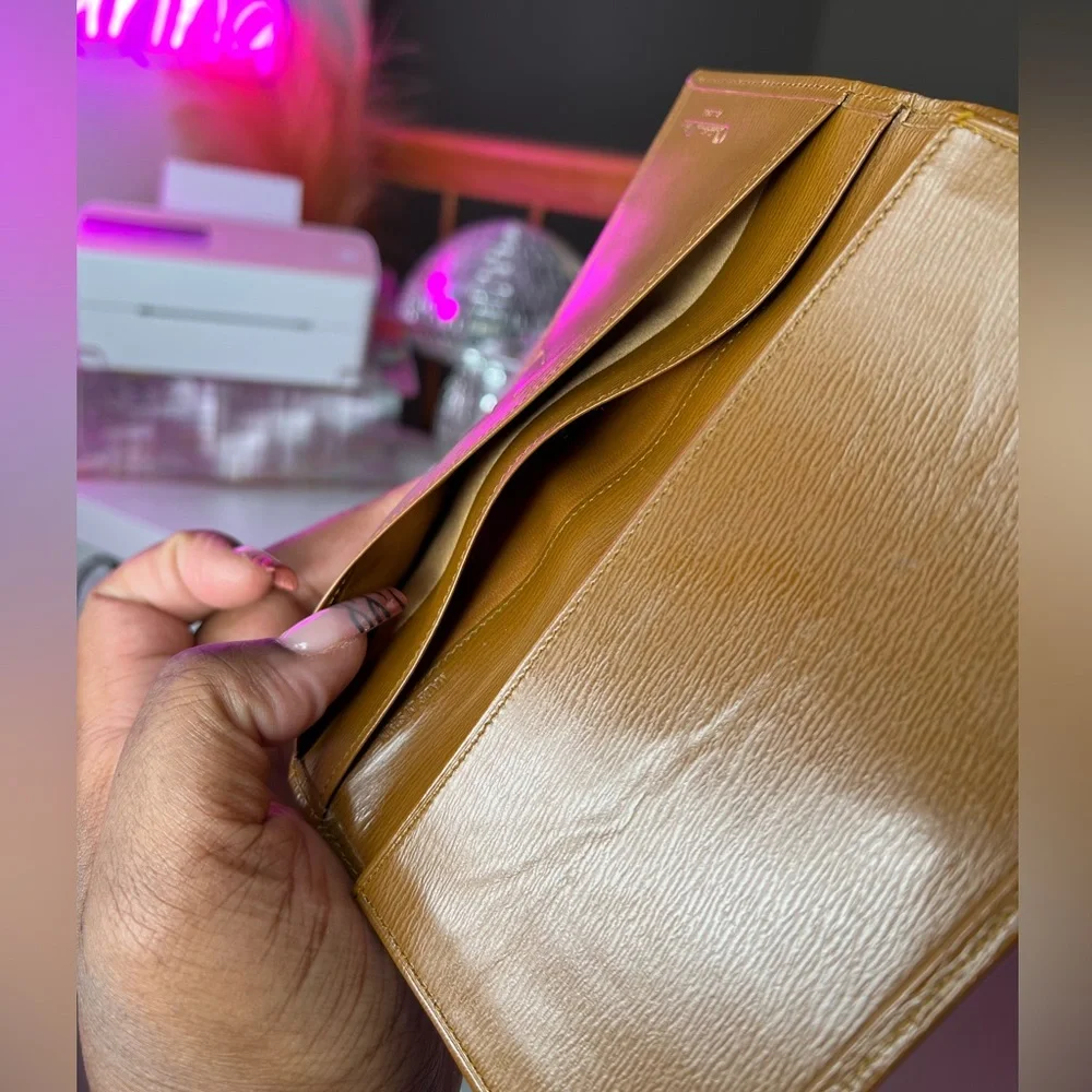 CHRISTIAN DIOR Vintage Bi-fold Leather Wallat~ EUC😍🔥